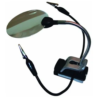 יד שלישית עם זכוכית מגדלת ותאורת LED PROSKIT