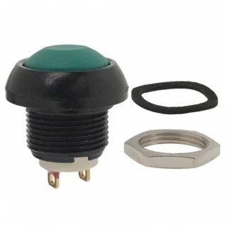 מפסק לחיצה לפנל - מוגן מים SPST N/O - IP67 - ירוק MULTICOMP